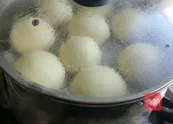 Illustration of making soft steamed buns 11