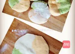 Illustration of how to make three-color radish buns 8