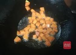 Illustration of how to make egg fried rice 2