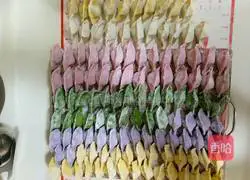 Illustration of how to make colorful dumplings 10