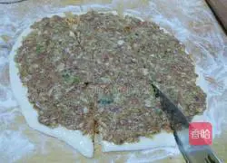 Illustration of how to make meatloaf 7