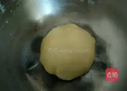 Illustration of how to make white-skinned red bean and purple potato cakes 5