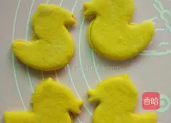 Illustration of how to make cartoon steamed buns 8