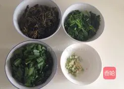 Illustration of making noodles with flour paste 2