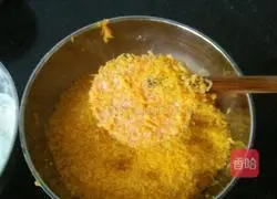 Illustration of how to make golden ham cake 5