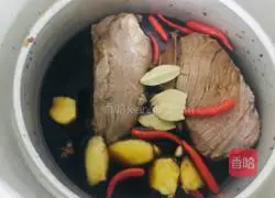 How to make handmade braised beef noodles Illustration 2
