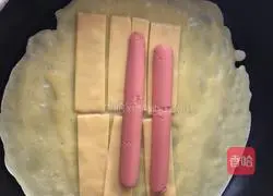 Illustration of how to make ham and cheese burrito 3