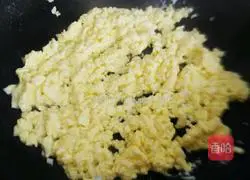 Illustration of how to make leek and egg glutinous rice cakes 5