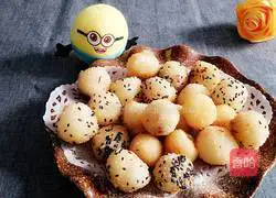 Illustration of how to make crispy glutinous rice balls 7
