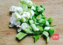 Illustration of how to make Su-style wontons 2