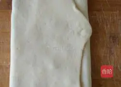 Illustration of how to make five-spice sesame cake 7