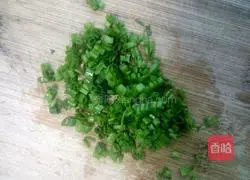 Illustration of how to make scallion pancake 2