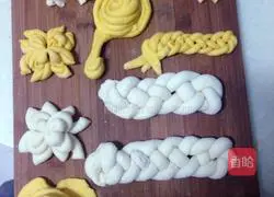 Illustration of how to make fancy steamed buns 11