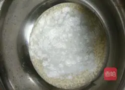 Illustration of how to make Roujiamo Pancake 1