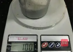 Illustration of how to make banana muffins 1