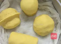 How to make cornmeal steamed buns Illustration 4