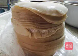 Celery and pork dumplings! Illustration of how to do it 8