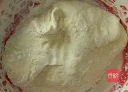 Illustration of how to make pork and radish stuffed buns 1