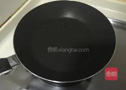 Illustration of how to make egg pancakes 3