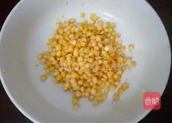 Illustration of how to make corn buns 5