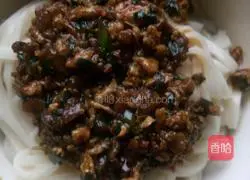 Egg and leek meat - illustration of how to make noodles 16