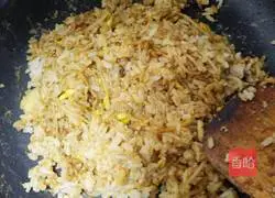 Soy sauce egg fried rice recipe 4