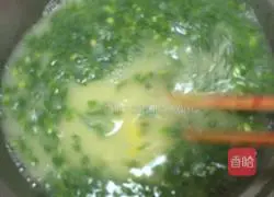 Garlic sprouts and egg pancakes Illustration of how to do it 2