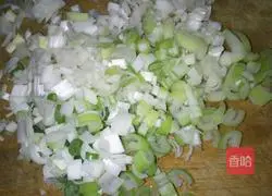 Illustration of how to make egg and fennel buns 8