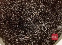 Illustration of how to make pumpkin pie with black sesame filling 2