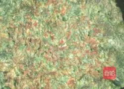 Illustration of how to make fennel egg pancake 5