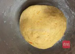 Illustration of how to make rose pumpkin steamed buns 1