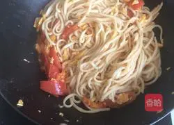 Illustration of how to make tomato and egg fried noodles 5