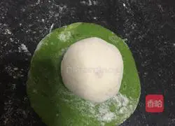 Illustration of how to make rainbow steamed buns 4