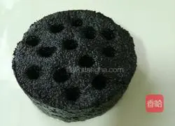 How to make honeycomb charcoal fried rice Illustration 9