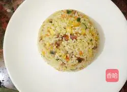 Illustration of how to make small straw egg fried rice 9