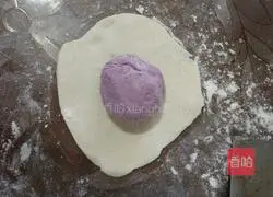 Illustration of how to make flower steamed buns 13