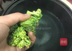 Illustration of how to make fried rice noodles 4