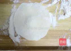 Illustration of how to make leek and egg dumplings 10