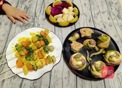 Illustration of how to make hydrangea steamed buns 13