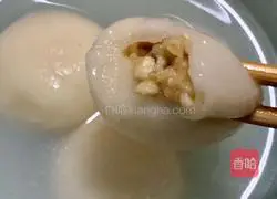 Illustration of making glutinous rice balls 6