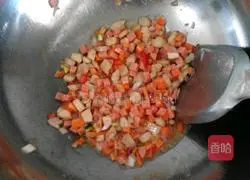 Pineapple Chicken Fried Rice Recipe Illustration 6