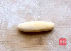 Illustration of how to make golden ingot steamed buns 11
