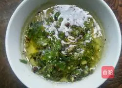 Illustration of how to make cold noodles 12