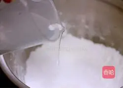 Illustration of how to make crystal glutinous rice balls 1