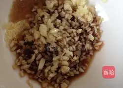 Illustration of how to make garlic noodles 3