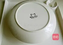 Illustration of how to make egg fried rice 12