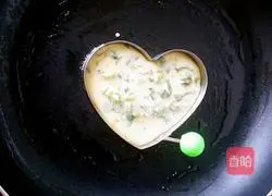 Spinach Egg Pancake Recipe Illustration 4