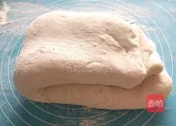 Illustration of how to make piggy steamed buns 4