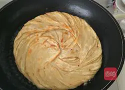 Illustration of how to make scallion golden cake 10