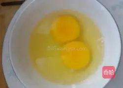 Beijing’s pancake fruit.Illustration of how to make it 2